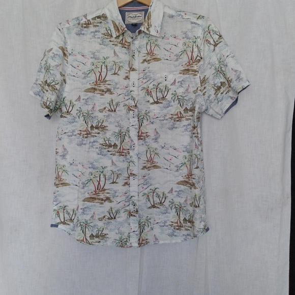 Sold - Picture 2 of 8